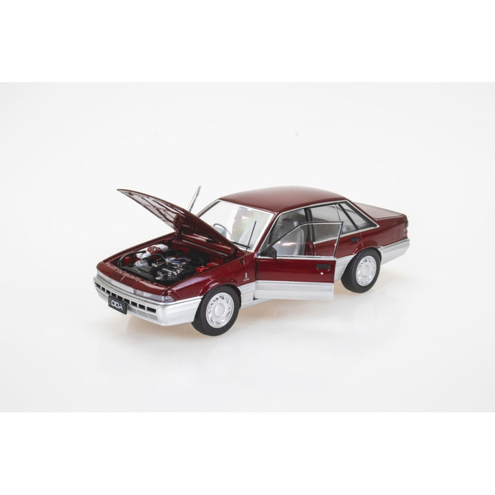 1:24 Red/Silver VL Calais