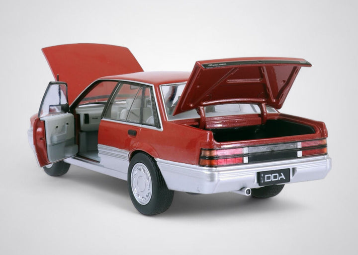 1:24 Red/Silver VL Calais