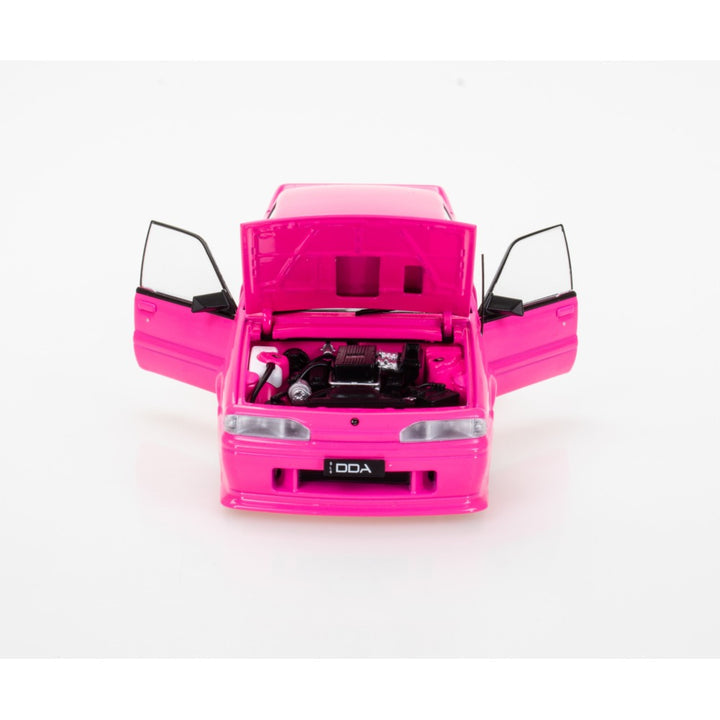 1:24 VL Walkingshaw In Hot Pink (Pre Order)